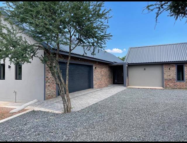 3 BEDROOM HOUSE FOR SALE IN THABAZIMBI